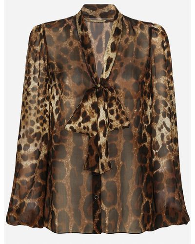 Dolce & Gabbana Camicia in chiffon stampa leopardo con sciarpina - Marrone