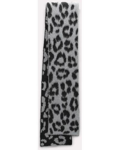 Dorothee Schumacher Scarf With A Leopard Print Pattern - White