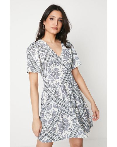 Dorothy Perkins Scarf Print Flutter Sleeve Tiered Mini Dress - White