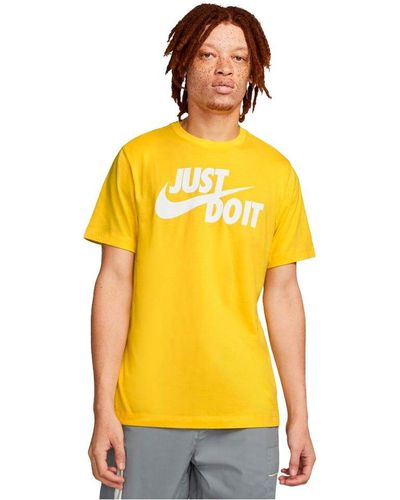 Yellow Nike T-shirts for Men | Lyst