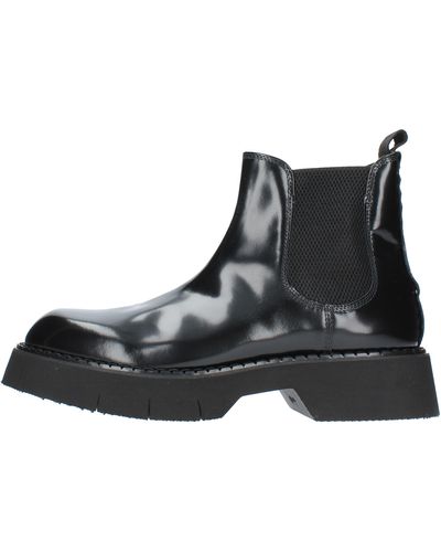 THE ANTIPODE Boots - Black