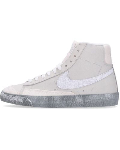 Nike Blazer Mid 77 Se Summit High Shoe//Phantom/Mica - White