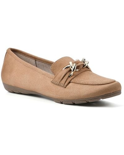 White Mountain Gainful Loafer - Natural