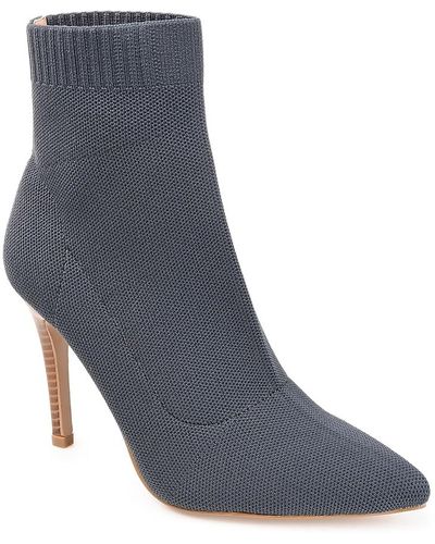 Journee Collection Milyna Bootie - Black