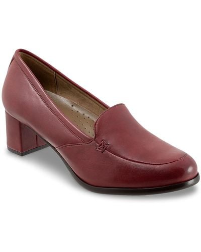 Trotters Cassidy Loafer Pump - Red