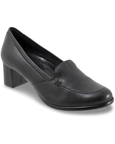 Trotters Cassidy Loafer Pump - Black
