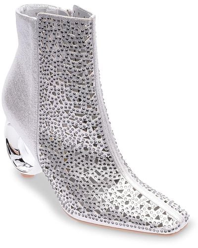 Lady Couture Breeze Bootie - White