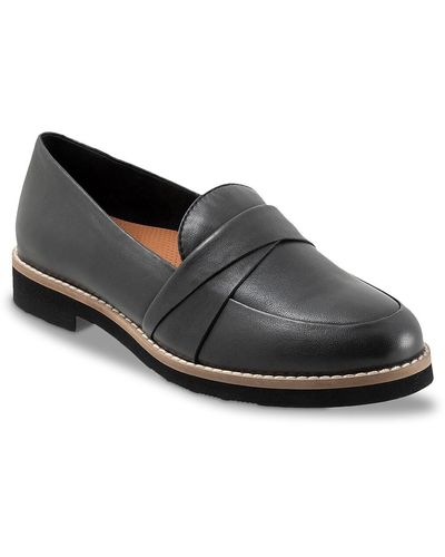 Softwalk Walsh Loafer - Black