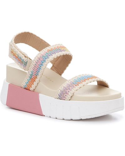Chinese Laundry Everly Wedge Sandal - Multicolor