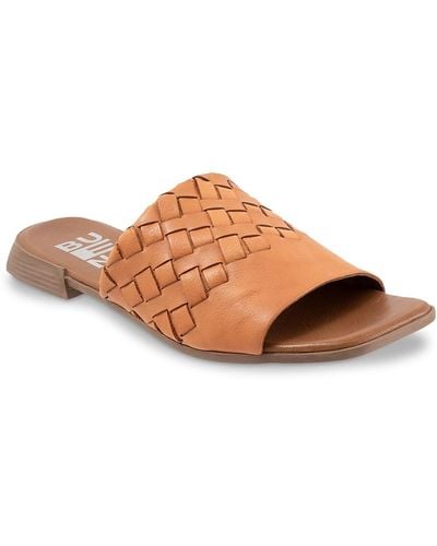 bueno sadie slip on sandals