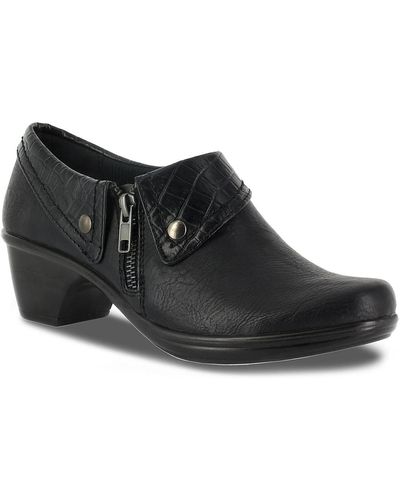 Easy Street Darcy Bootie - Black