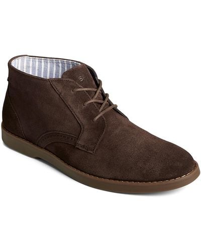 Sperry commander deals chukka