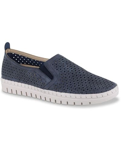 Easy Street Fresh Slip-on Sneaker - Blue