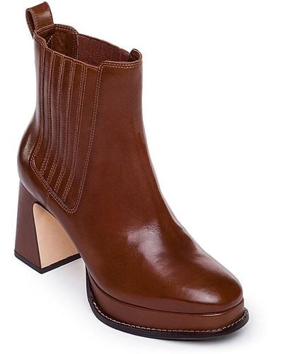 bernardo chelsea boots