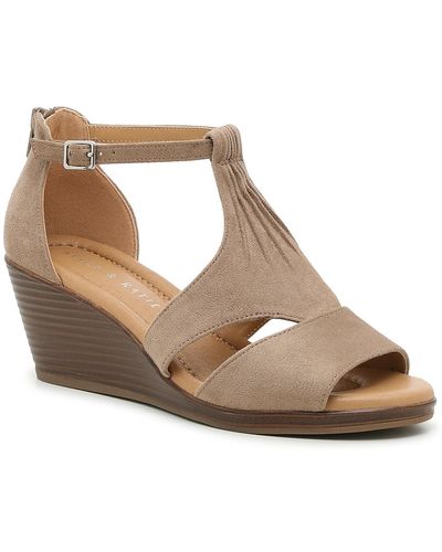 Kelly & Katie Jada Wedge Sandal - Natural