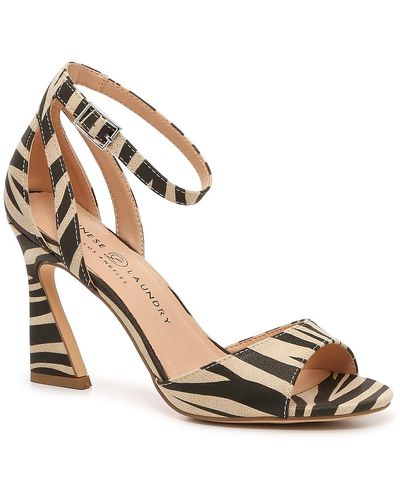 Chinese laundry riddle store platform sandal