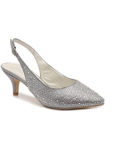 Lady Couture Onyx Pump - White