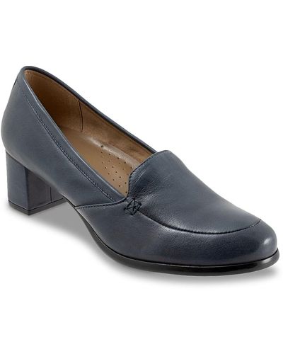 Trotters Cassidy Pump - Blue