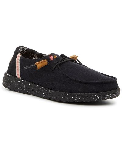 hey dude women's mistral sneakers black