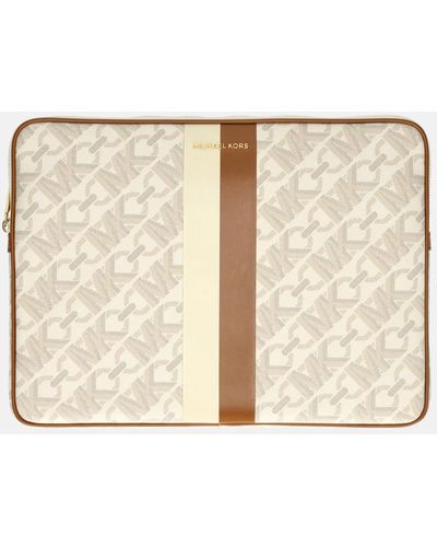 Michael Kors Laptophoes 13 Inch vanilla/luggage - Naturel