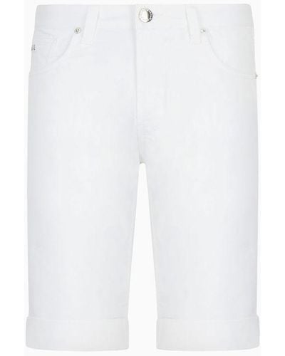 Emporio Armani Bermuda In Cotone Comfort Brillante Con Risvolto - Bianco