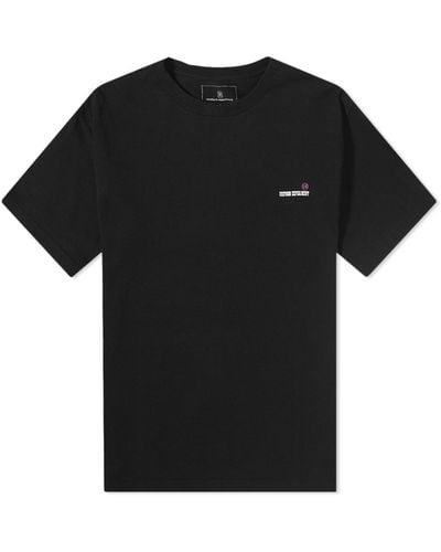 Uniform Experiment Logo T-shirt - Black