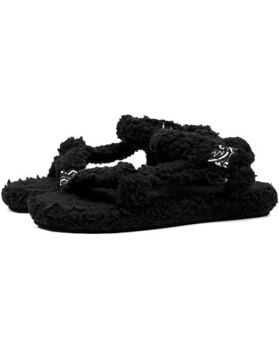 ARIZONA LOVE Trekky Faux Fur Sandals - Black