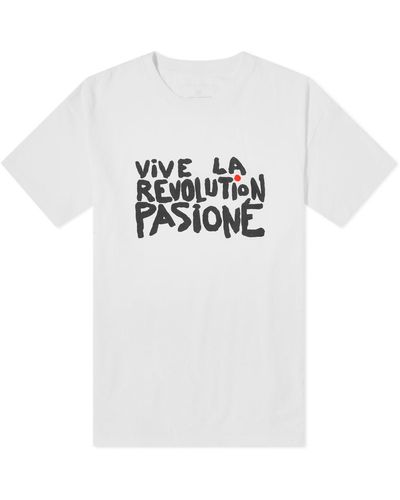 Uniform Experiment Vive La Revolution Pasione Illustration T-shirt - White
