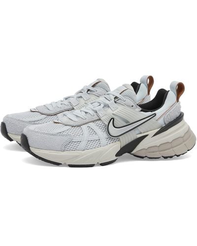 Nike W V2K Run Sneakers - Gray