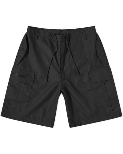 WTAPS 16 Cargo Shorts - Black