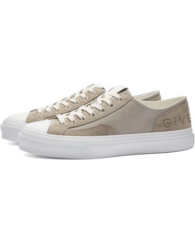 Givenchy City Low Trainers - Metallic