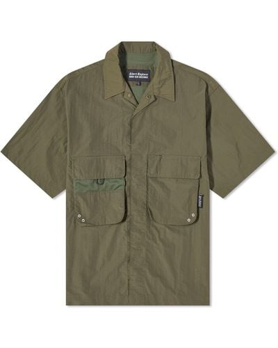 Uniform Bridge Mesh Pocket Sleeve Shirt - Green