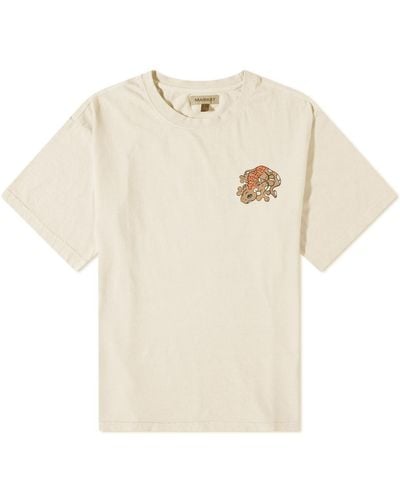 Market Lizard T-Shirt - Natural