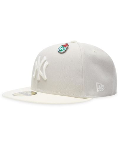 KTZ New York Yankees World Series Pin 59Fifty Fitted Cap - White