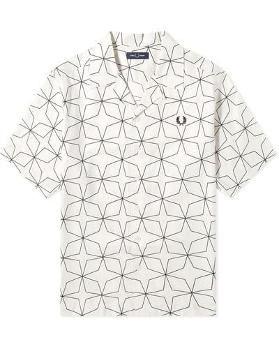 Fred Perry Geometric Short Sleeve Vacation Shirt - White