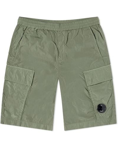 C.P. Company Chrome-R Cargo Shorts - Green