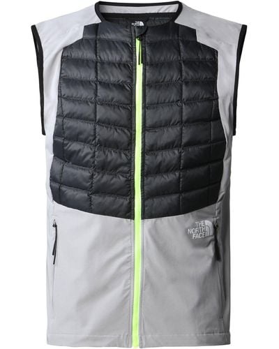 The North Face Steppweste M MOUNTAIN ATHLETICS LAB THERMOBALL VEST - Schwarz