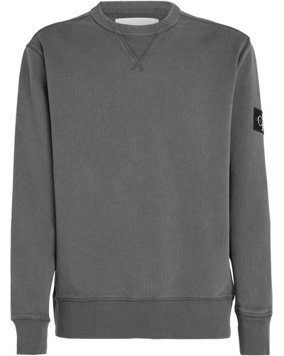 Calvin Klein Sweatshirt WASHED BADGE CREW NECK - Grau