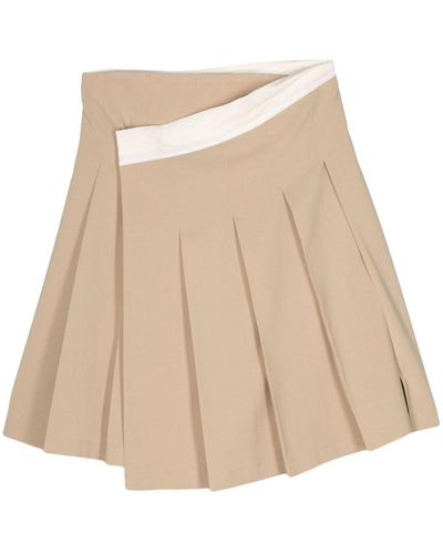 Low Classic Pleat-Detail Wrap Skirt - Natural