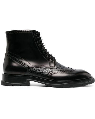 Alexander McQueen Textured Lace-Up Boots - Black