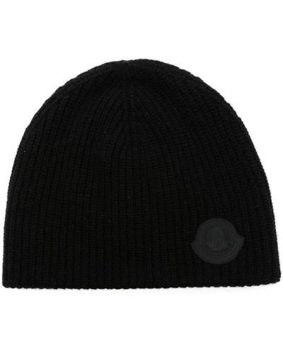 Moncler Logo-Patch Ribbed Beanie - Black