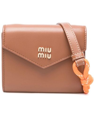 Miu Miu Logo-Lettering Leather Wallet - Brown