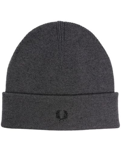 Fred Perry Logo-Embroidered Turn Up-Brim Beanie - Grey