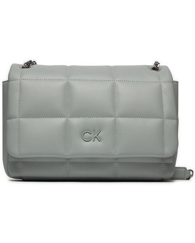 Calvin Klein Handtasche square quilt conv shoulder bag k60k612332 pigeon peb - Grau
