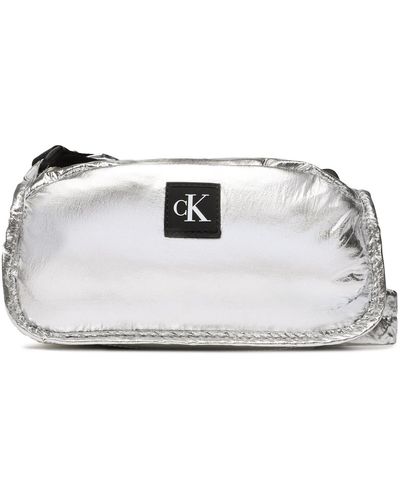 Calvin Klein Handtasche City Nylon Ew Camera Bag 20 Puffy S K60K610904 - Weiß