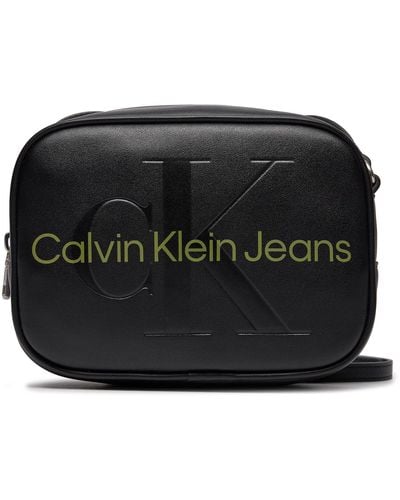 Calvin Klein Handtasche sculpted camera bag18 mono k60k610275 black/dark juniper 0gx - Schwarz