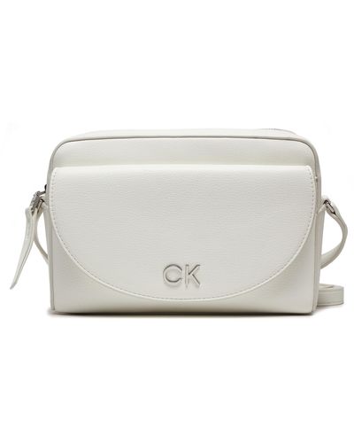 Calvin Klein Handtasche Ck Daily Camera Bag Pebble K60K611914 Weiß - Grau