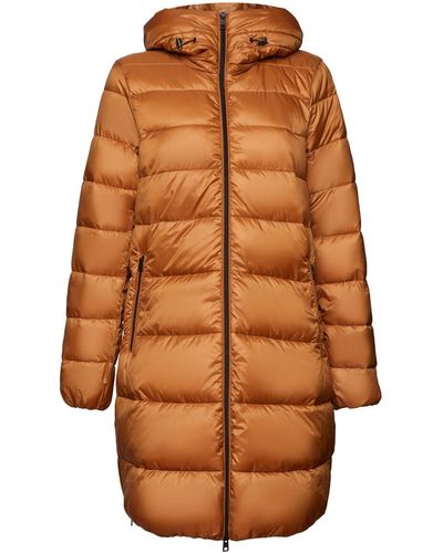 Esprit Recyclé : le manteau matelassé à capuche - Orange