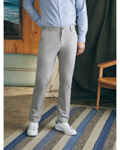 Faherty Movementtm Chino Trousers (32" Inseam) - Grey