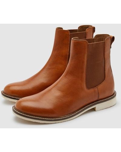 Farah Mansfield Chelsea Boot - Brown